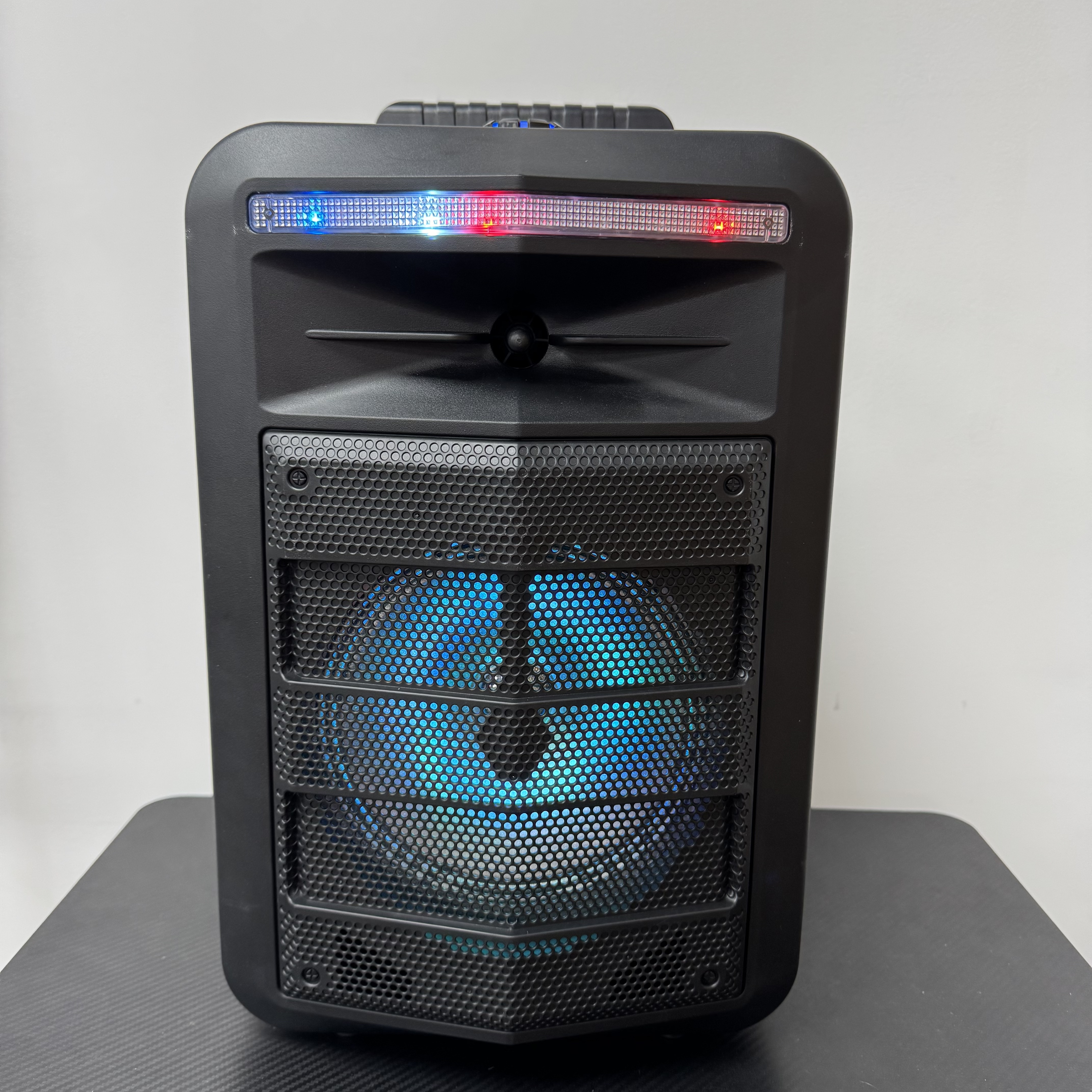 《孤品》库存清仓蓝牙音箱8寸812