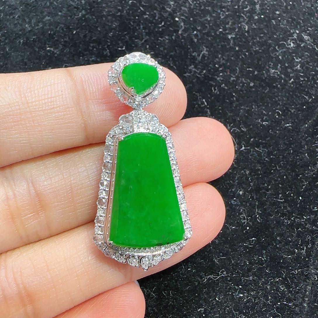 翡翠18K金镶嵌吊坠(不含链)