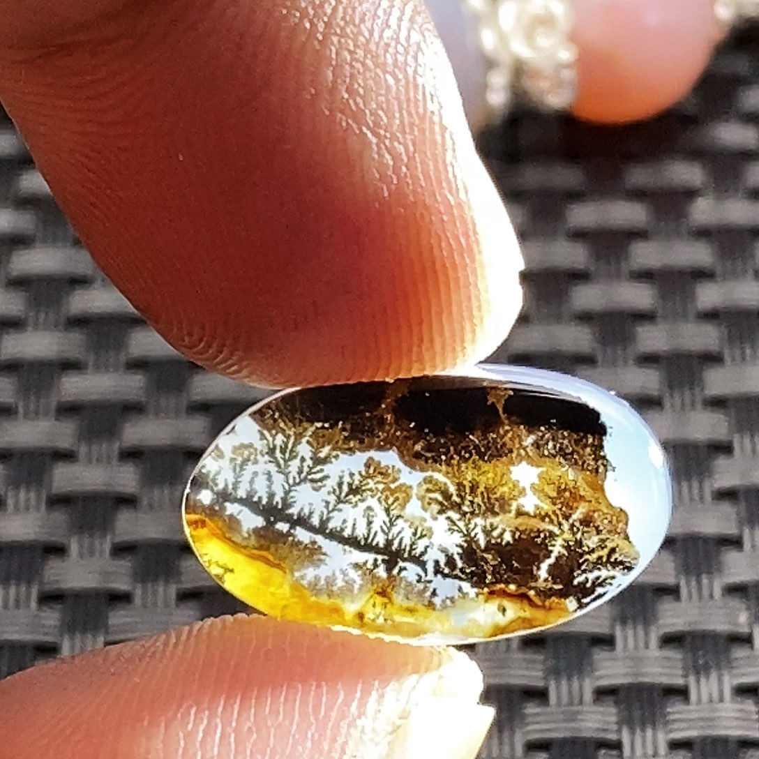 朵***儿玛瑙/玉髓未镶嵌吊坠(不含链)
