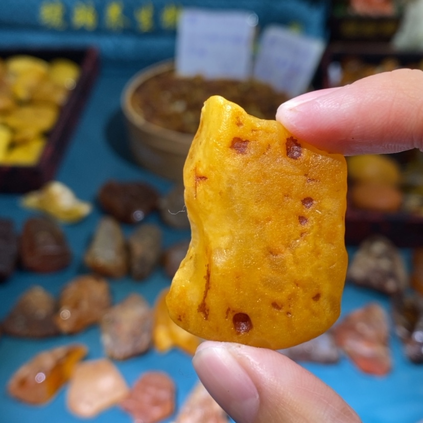 【闪购商品】琥珀珠宝奇石未镶嵌