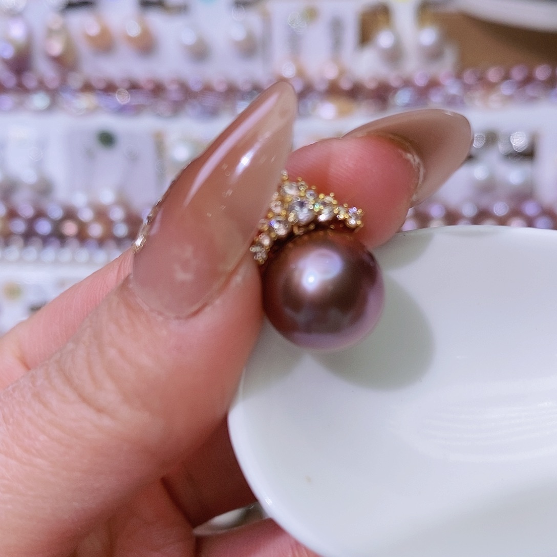 淡水珍珠颈饰合金