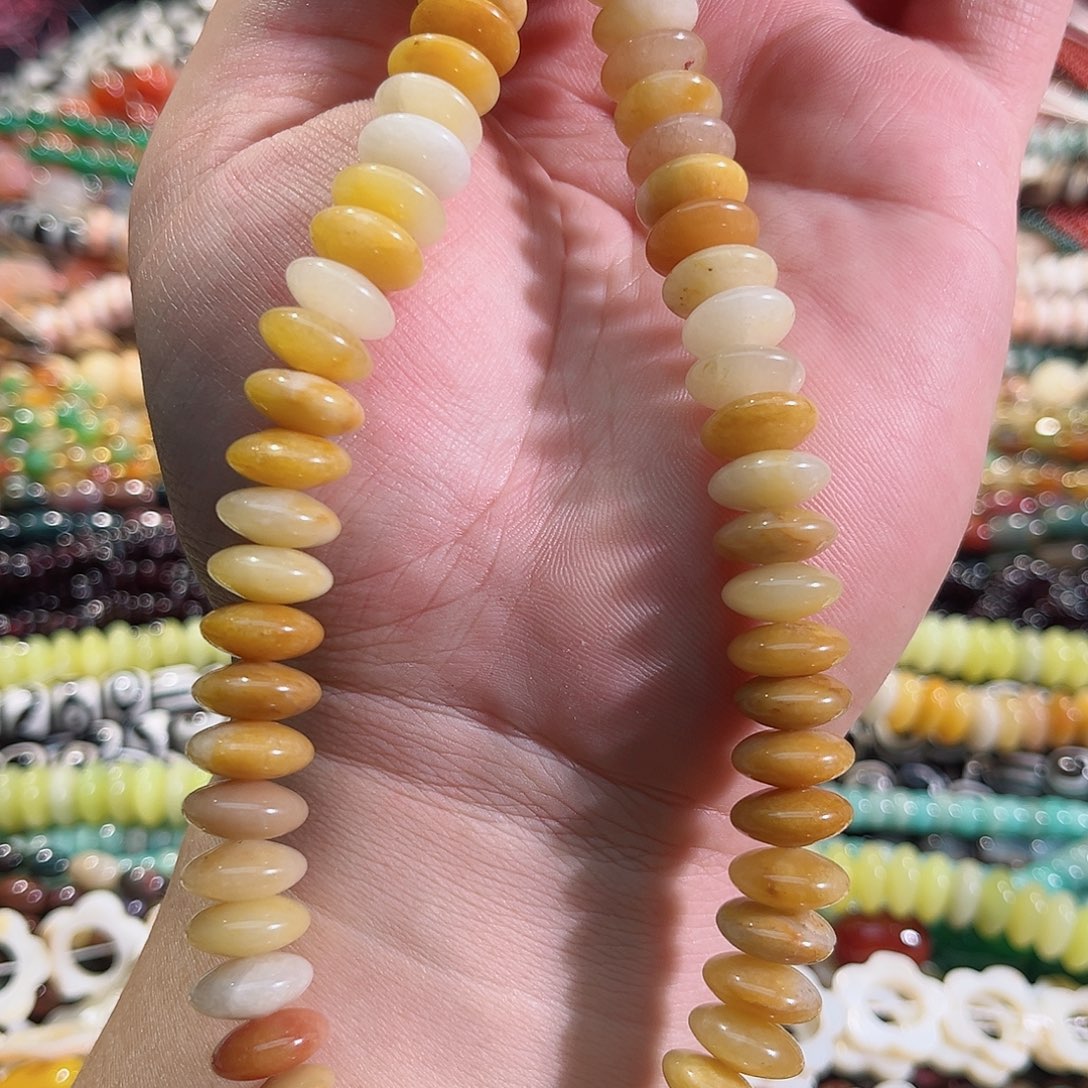 玛瑙/玉髓未镶嵌珠宝半成品米黄玉飞碟一条12mm