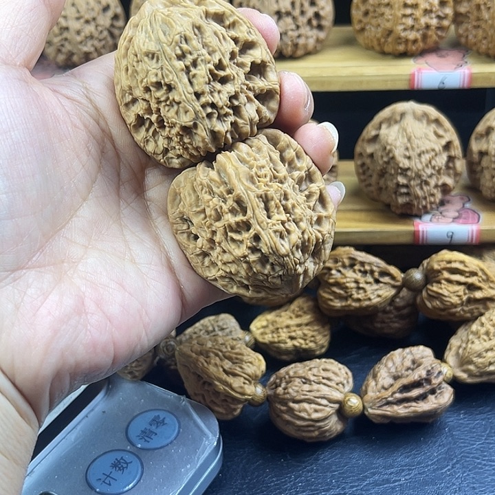 爱***悔文玩核桃吊坠南疆石全品