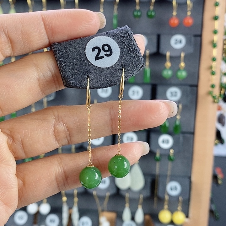 和田玉18K金镶嵌耳饰