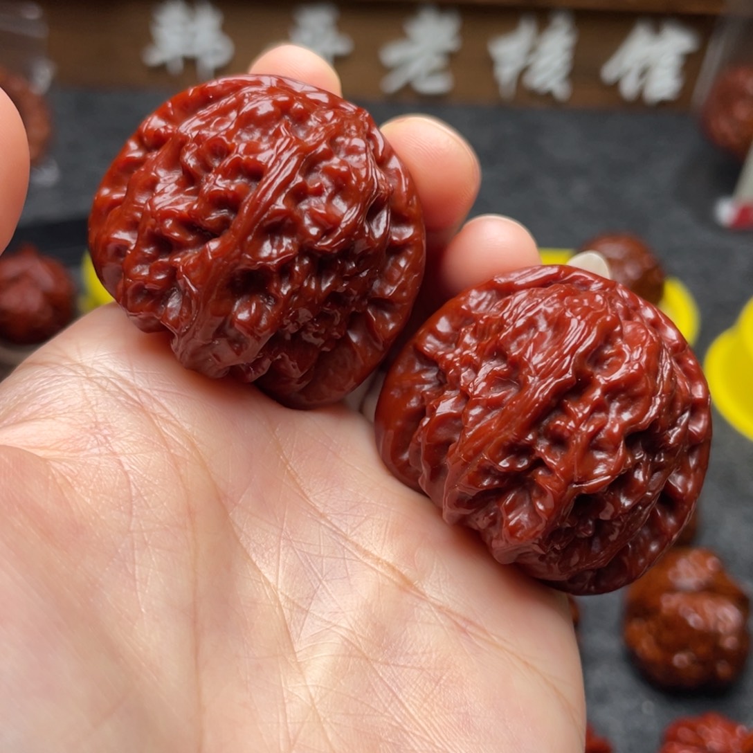 吊坠文玩核桃文玩核桃 手把件 白狮子 40