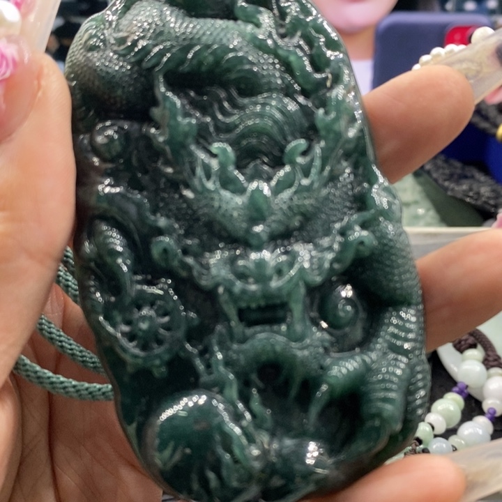 翡翠吊坠(不含链)未镶嵌翱****云646