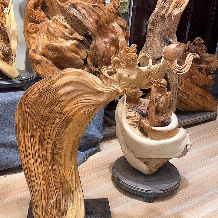 柏木（崖柏）飞天美女