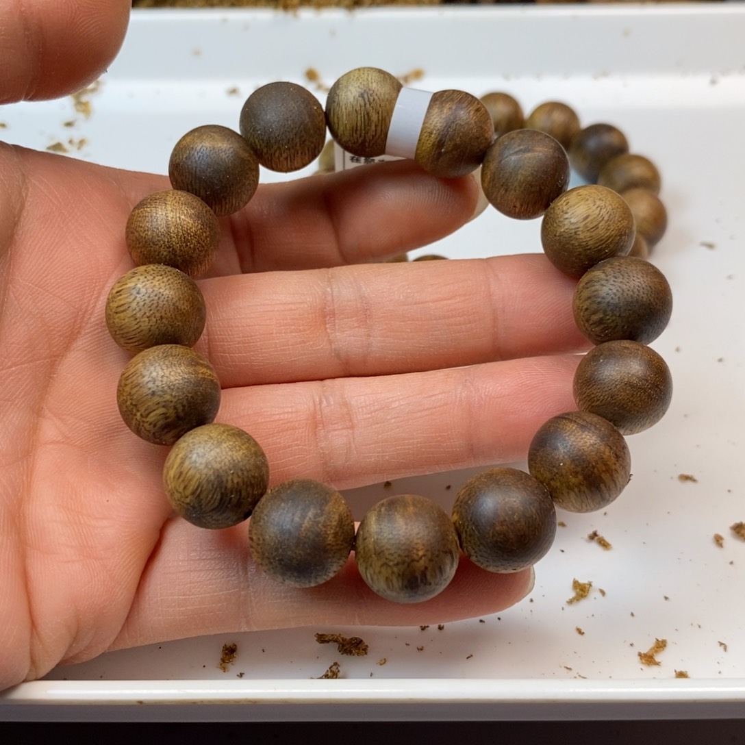 沉香手串绿棋楠1.4-11多样性发货