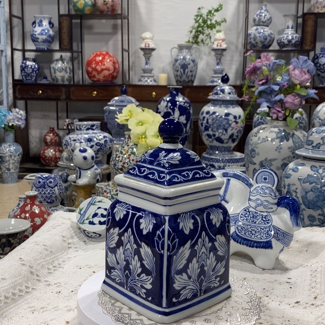 【闪购商品】瓶花瓶………………………………………