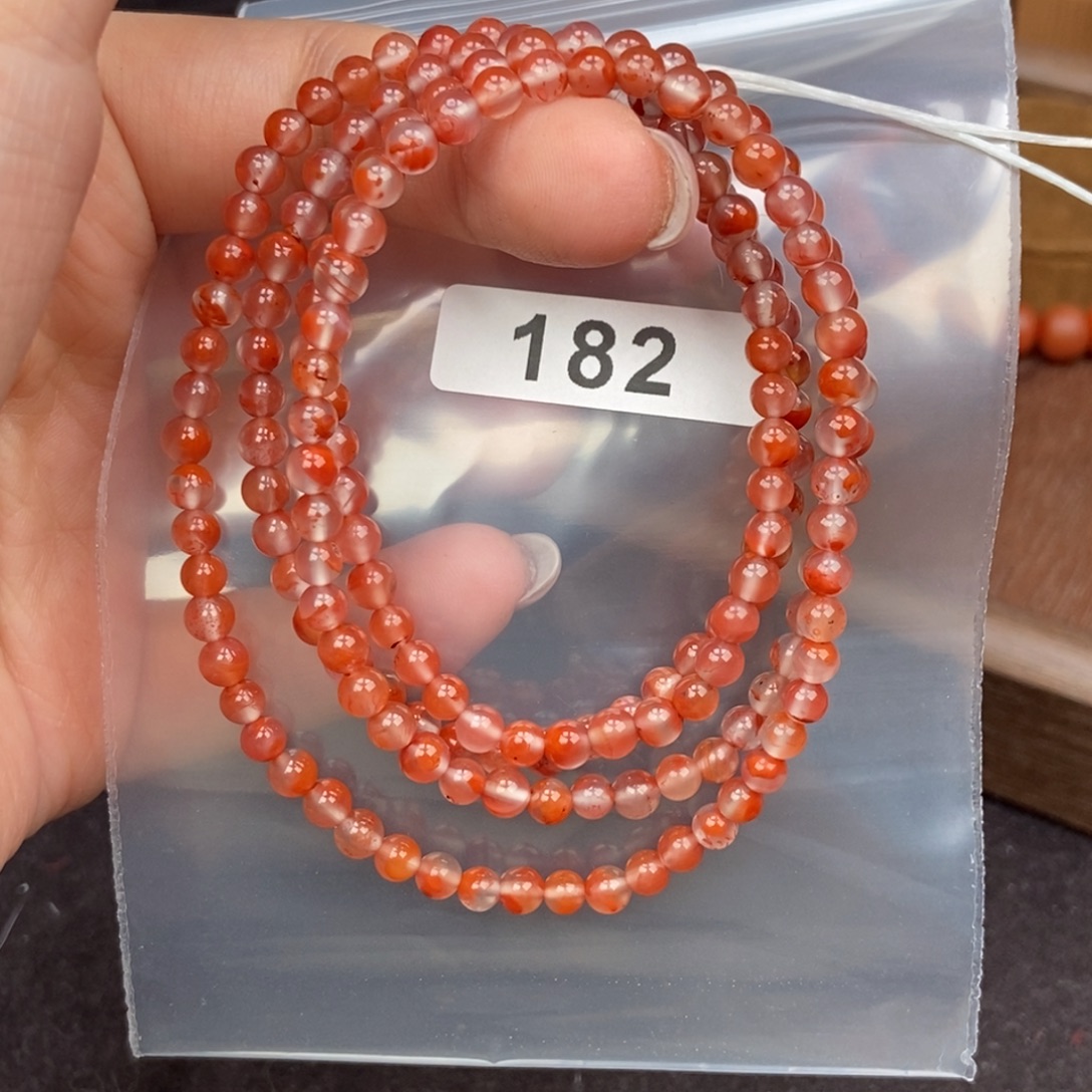 南红玛瑙未镶嵌手串