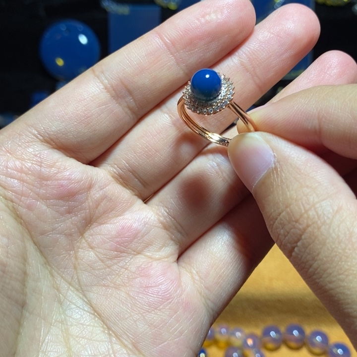 琥珀未镶嵌裸石多米尼加蓝珀