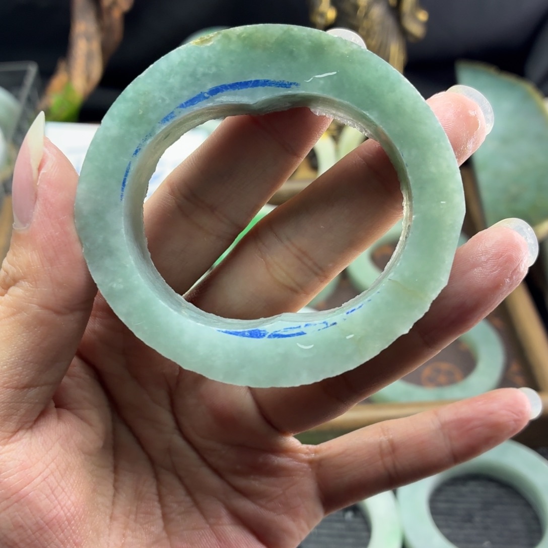 定制翡翠未镶嵌缅甸翡翠A货手镯毛胚定制