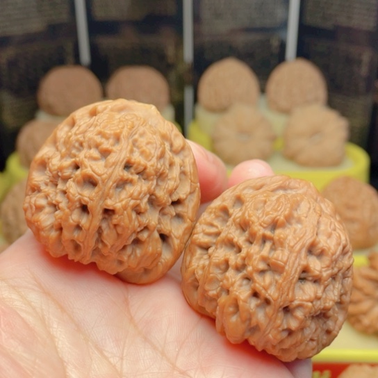 文玩核桃吊坠40南疆