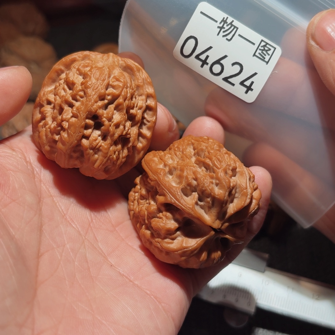 把件文玩核桃西北将军