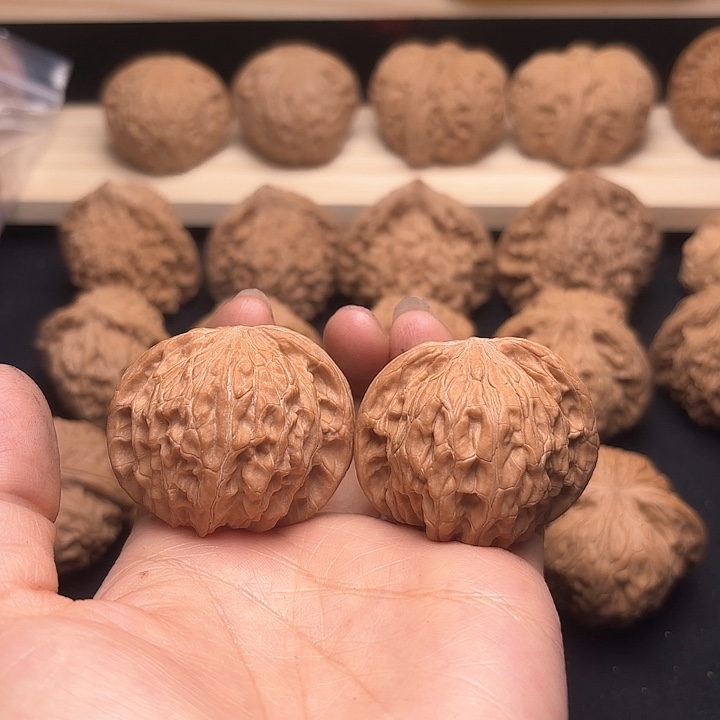 文玩核桃把件41磨盘