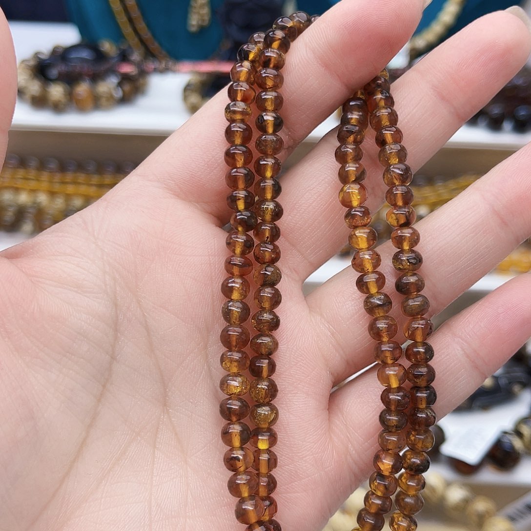 琥珀颈饰未镶嵌抚顺琥珀5