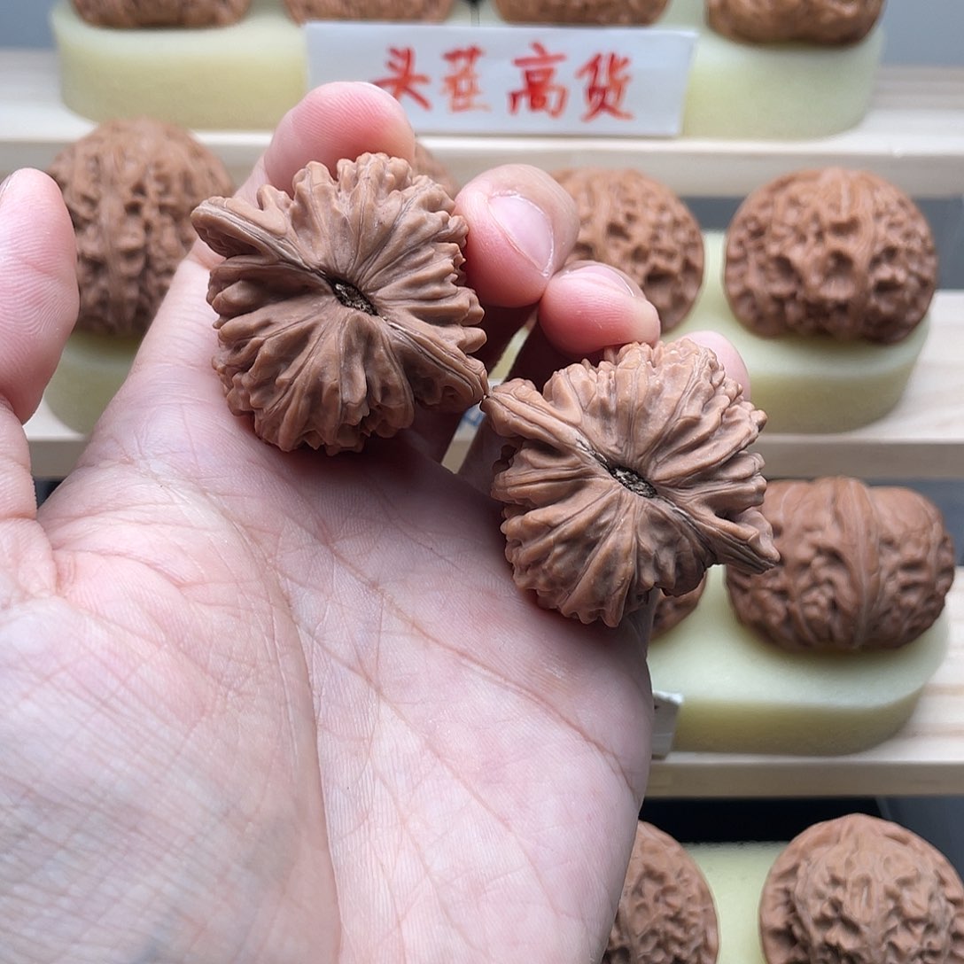 吊坠文玩核桃g****n42全品四座楼