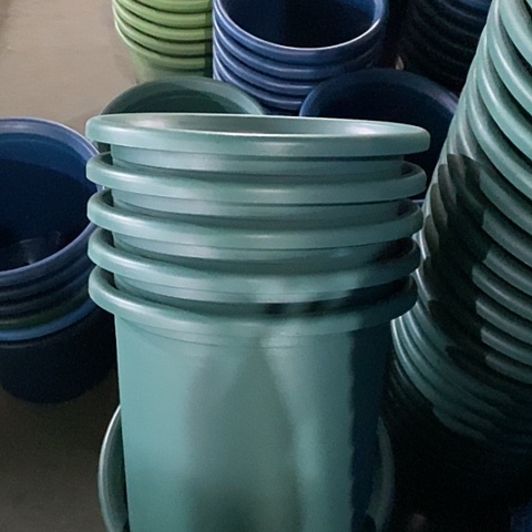 树脂微瑕6号7个无托祖母绿