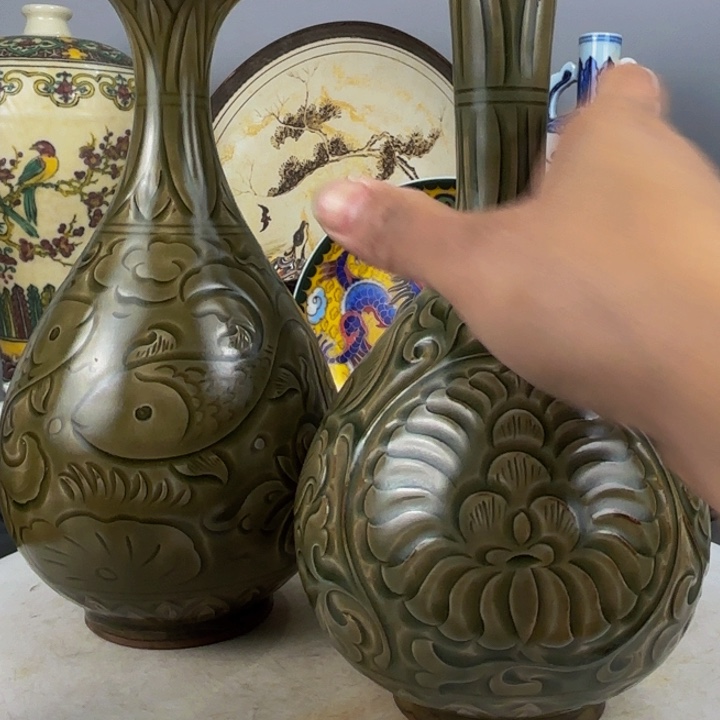 珍藏精品官窑瓶漏漏漏阿*哥