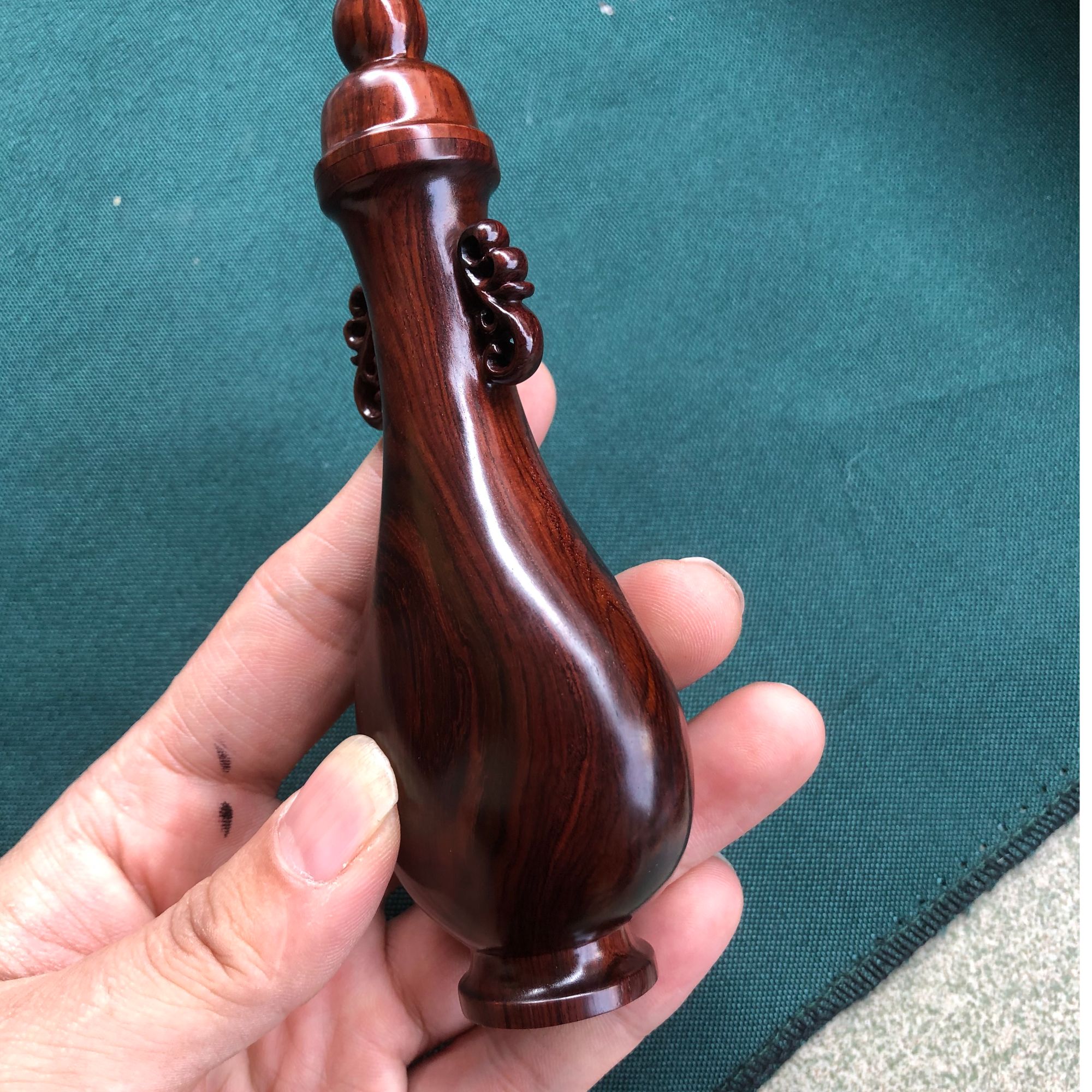 海南黄花梨紫油梨黑线光线双耳瓶