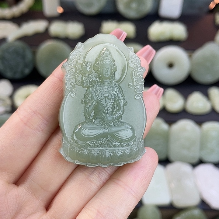 和田玉未镶嵌颈饰