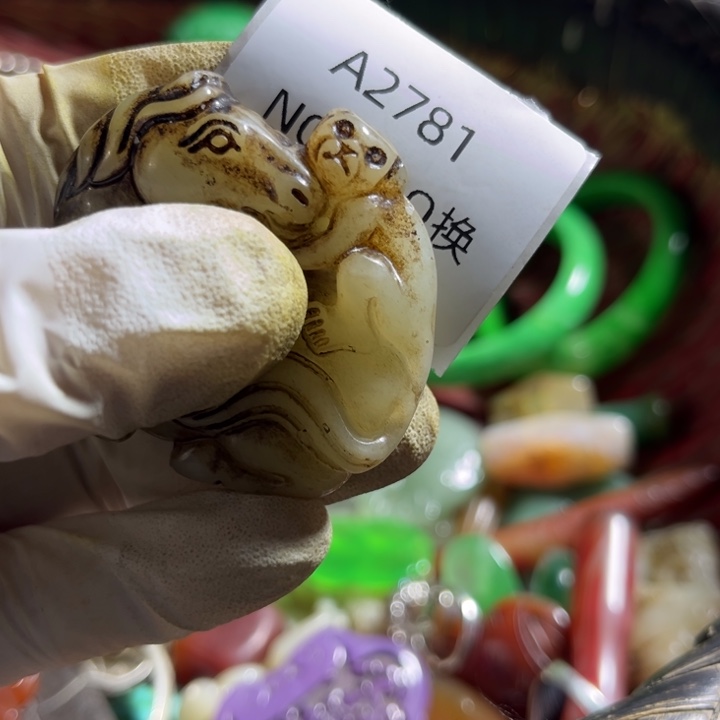 名***萱琉璃手工艺品2781