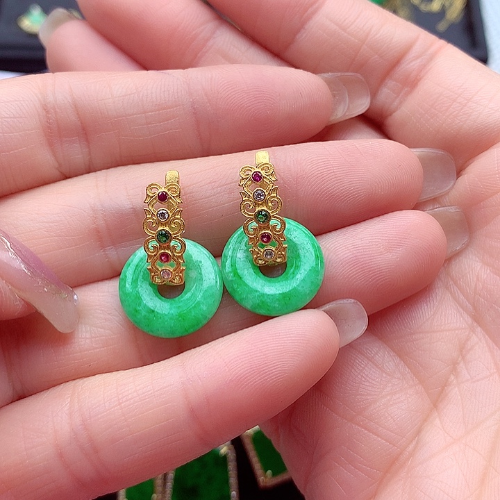 翡翠颈饰银S925镶嵌翡翠