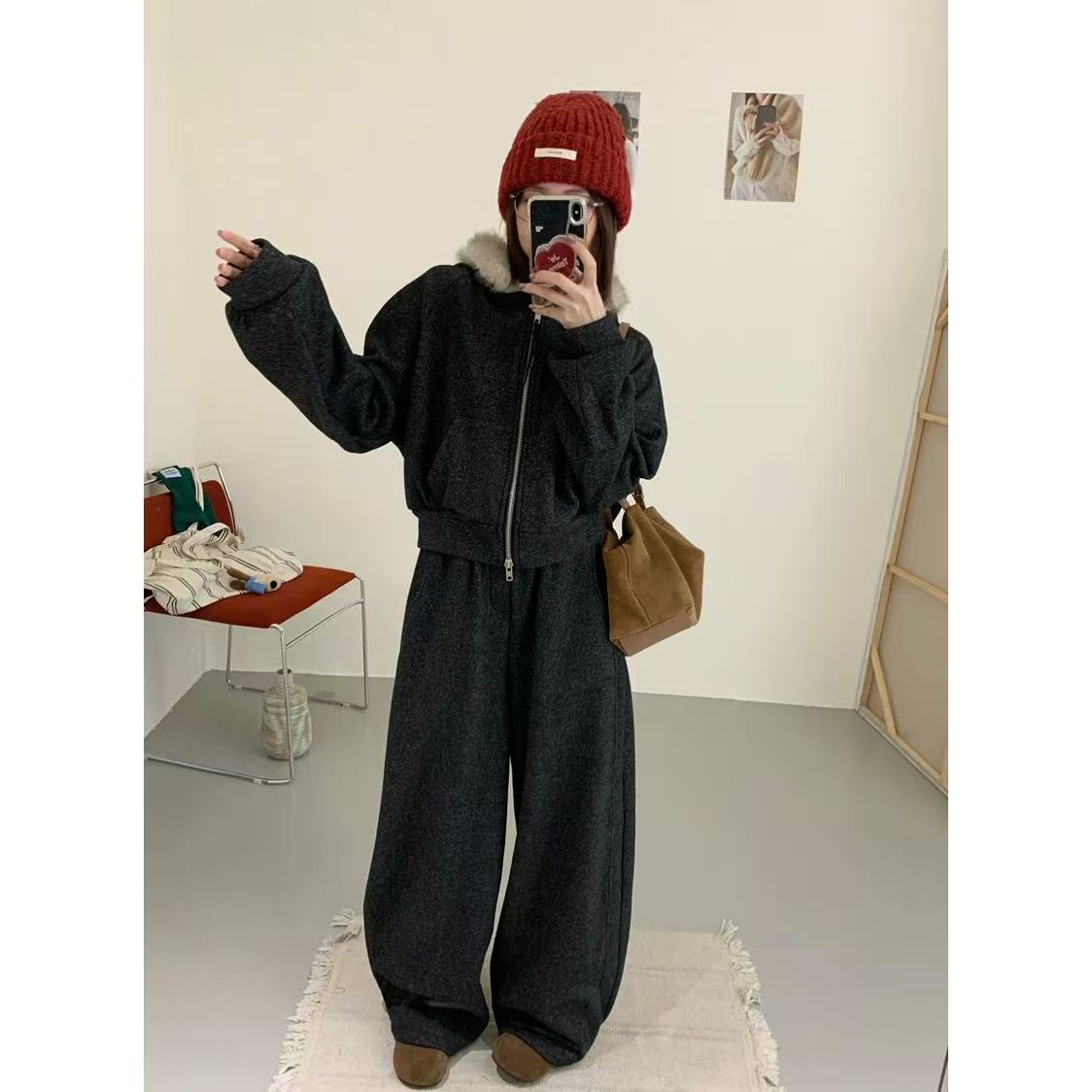 『雨美 Show』8095显瘦毛领拉链套装