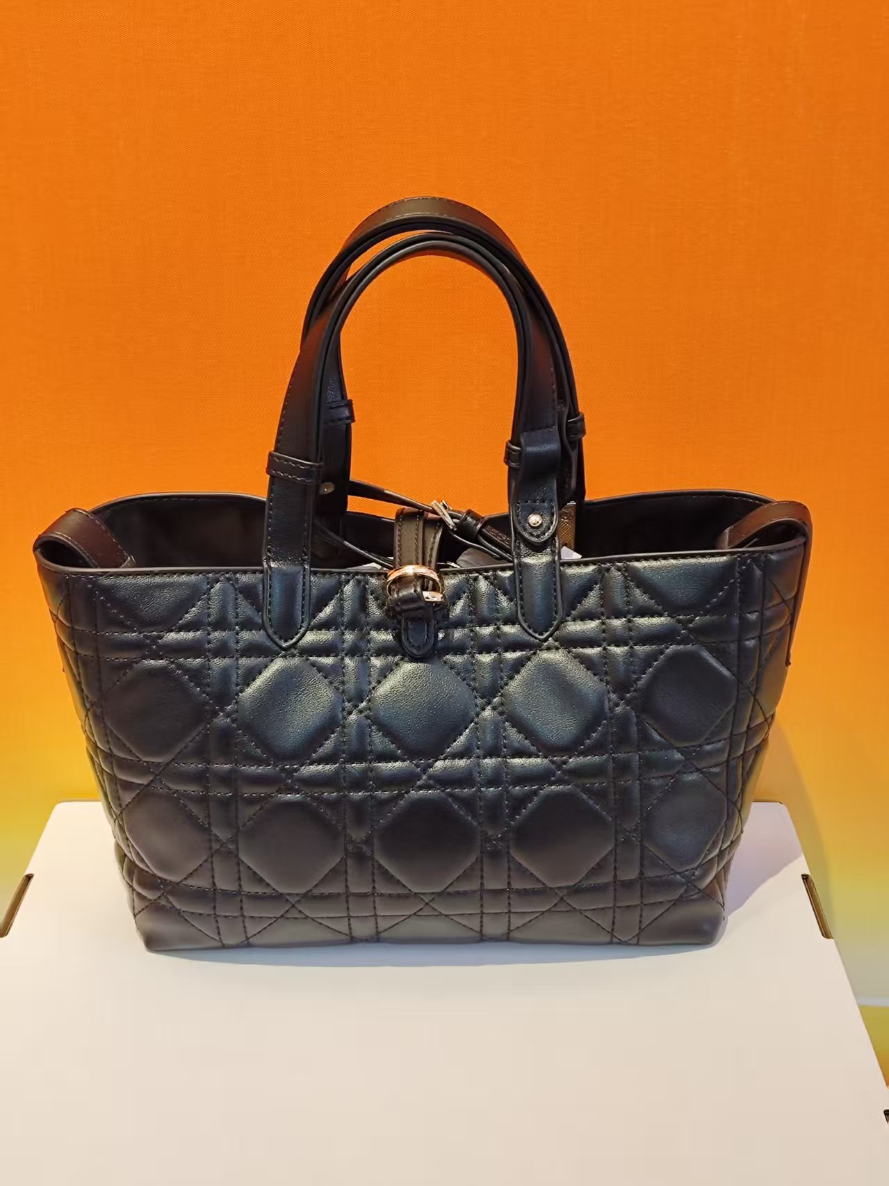 2025 新款时尚百搭1女包轻奢休闲便携黑色横土