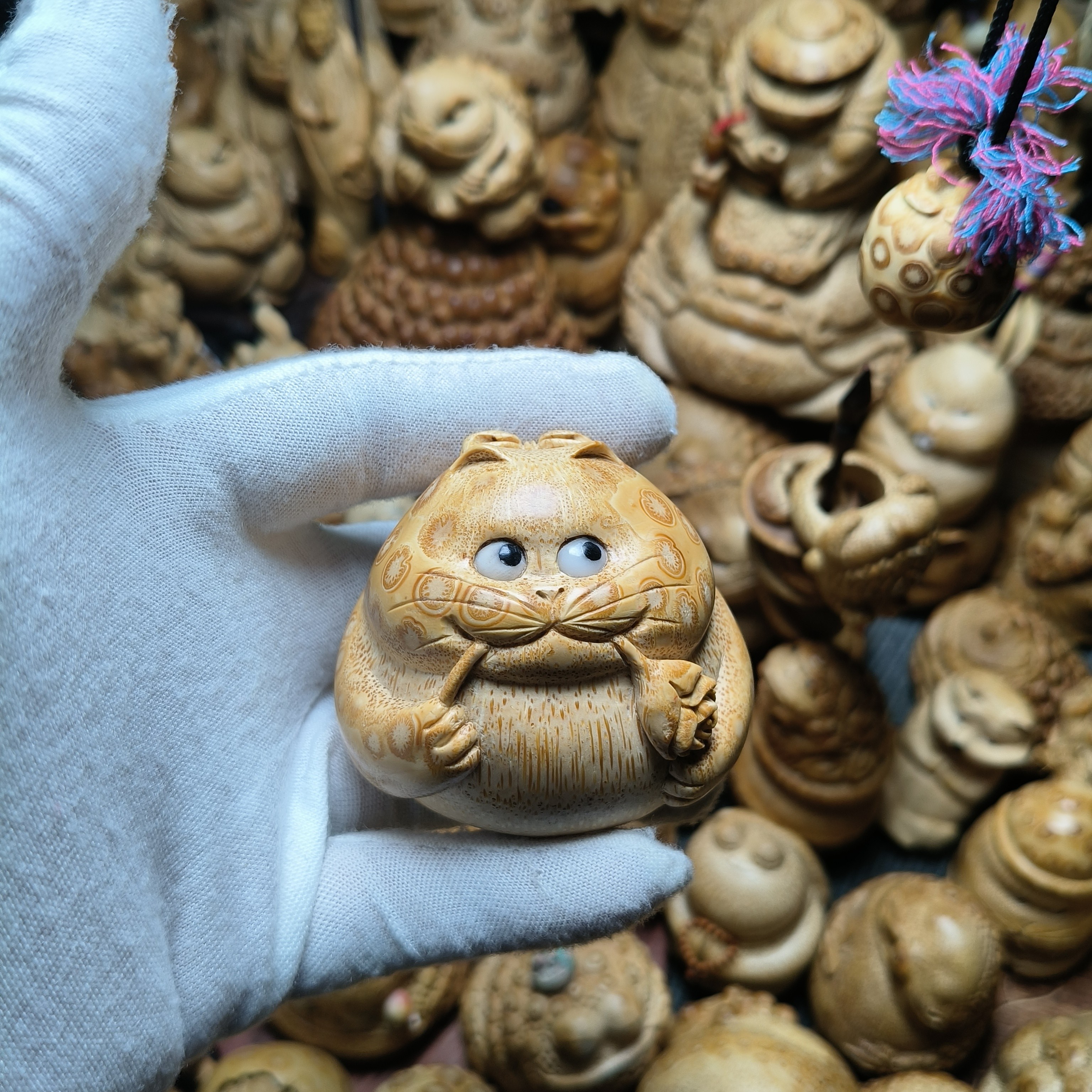 竹根雕小猫竹制品