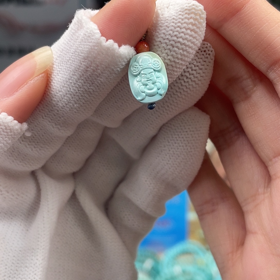 绿松石未镶嵌挂件