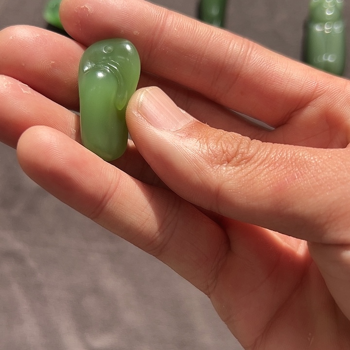 和田玉未镶嵌颈饰多样性发货