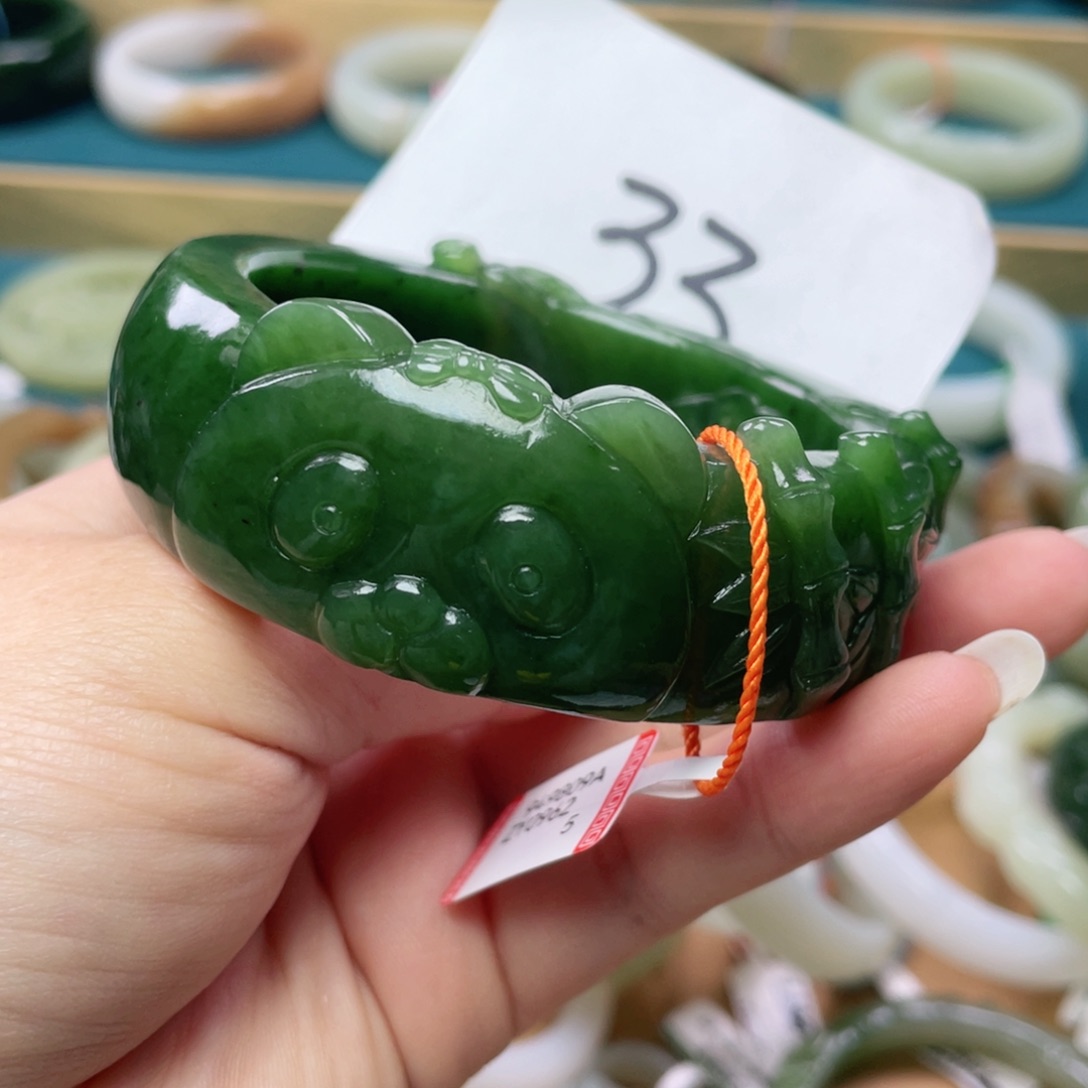 未镶嵌手镯和田玉圈口59