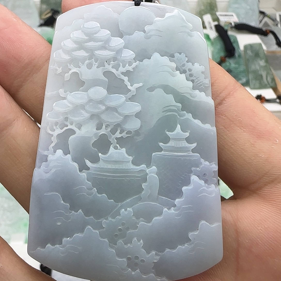 翡翠未镶嵌颈饰翡翠