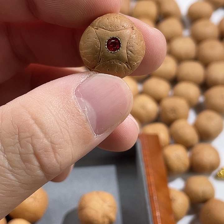 L***/凤眼菩提手串尼泊尔小凤眼