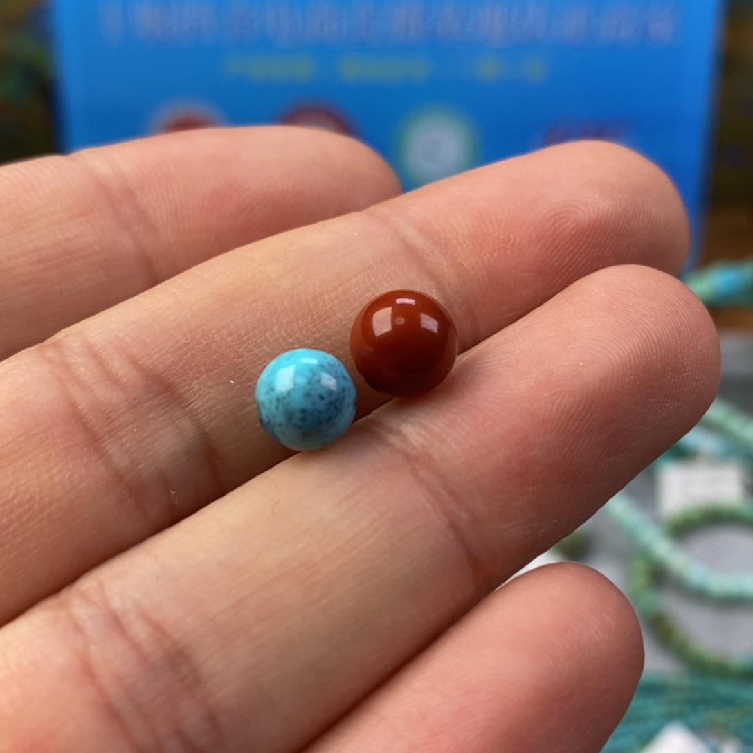 南红玛瑙未镶嵌珠宝奇石