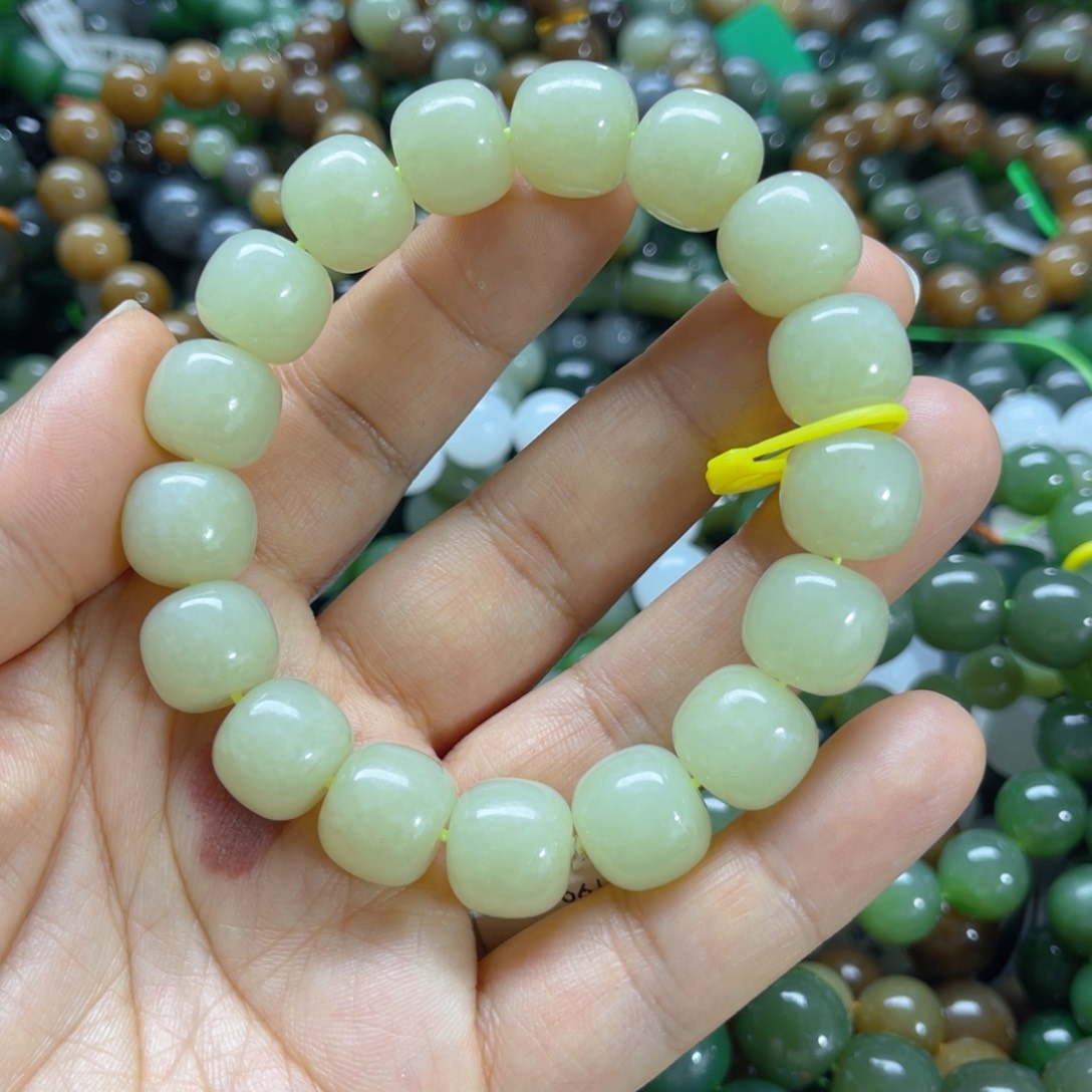 未镶嵌手串和田玉