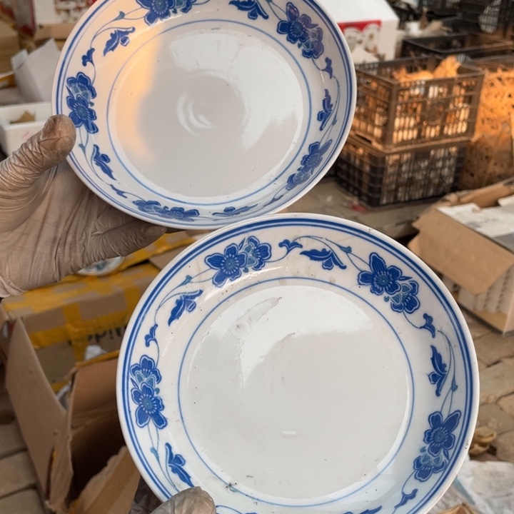 其他盘子碗砂锅都有18-4