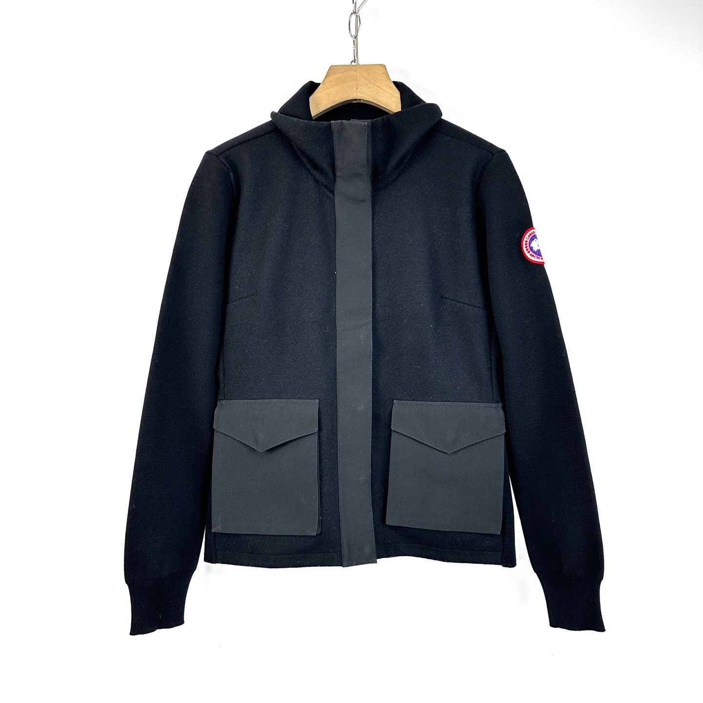95新 CANADA GOOSE S码/肩膀刺绣logo大口袋拉链款外套/编码07704