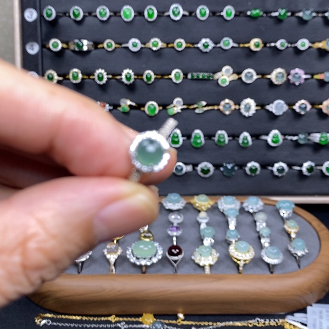 翡翠戒指银S925镶嵌11111