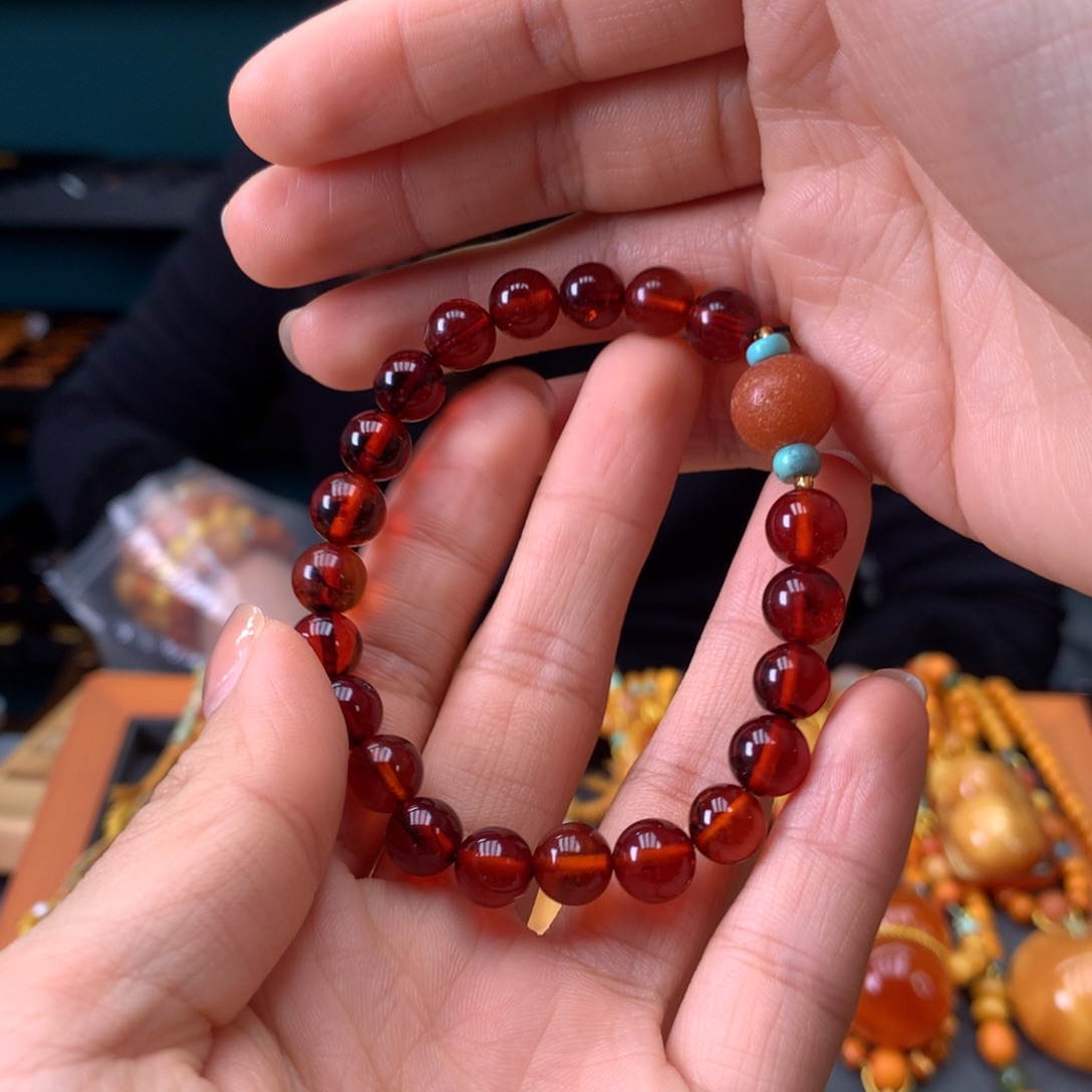 琥珀未镶嵌手串微瑕