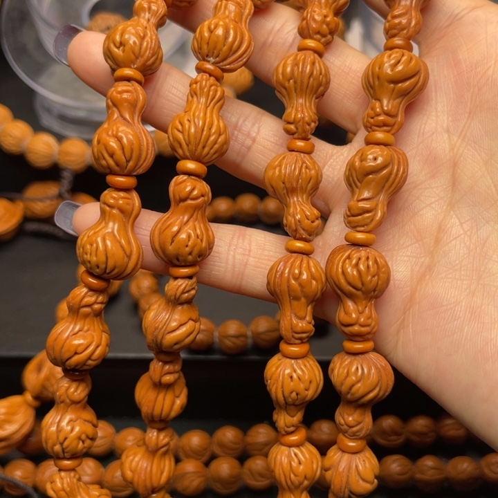 桃核手串龙纹桃核