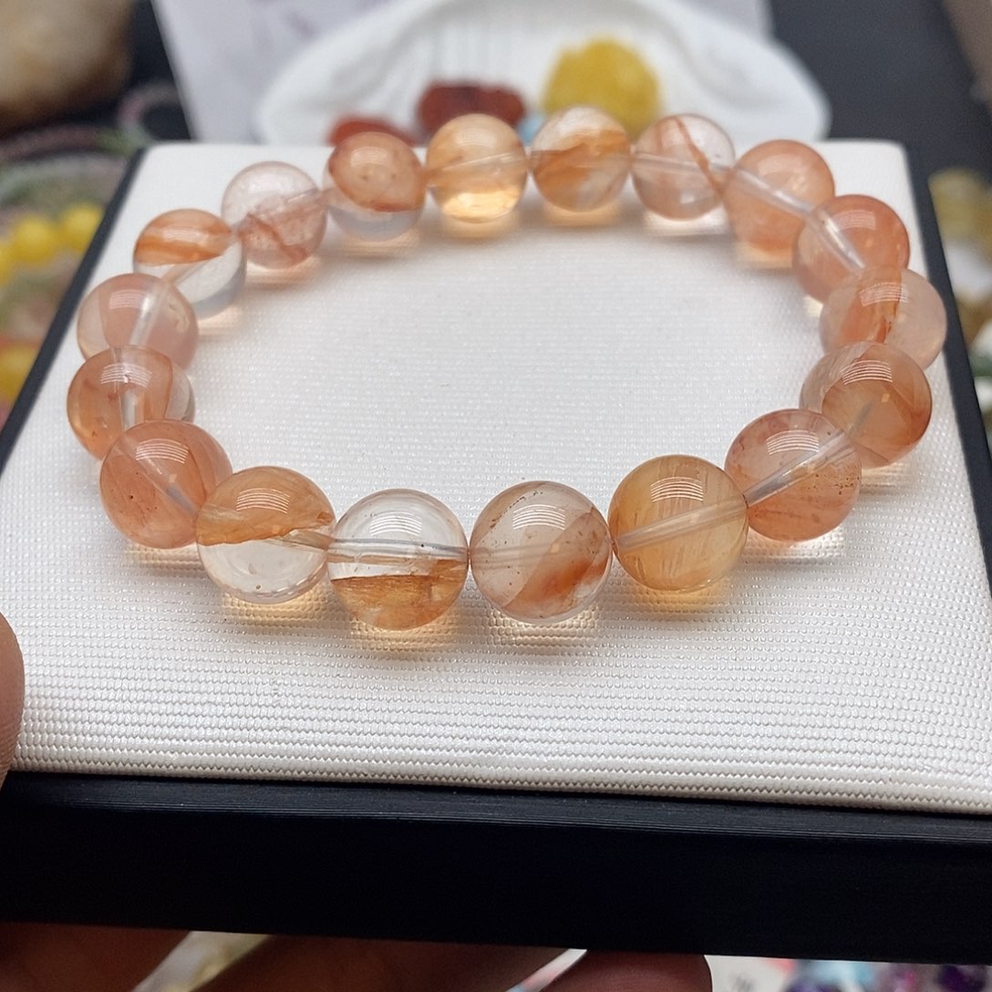 水晶手串未镶嵌?***萌……