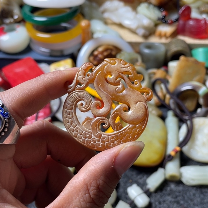 和田玉未镶嵌吊坠(不含链)