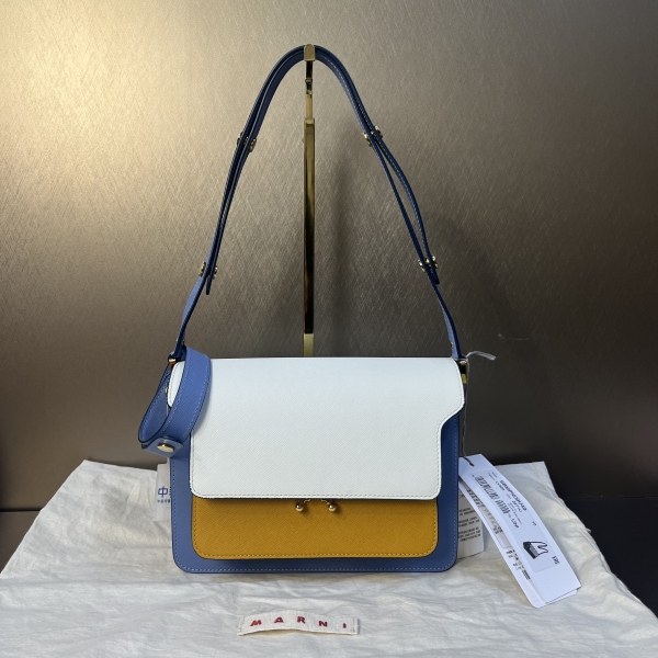 95新/玛尼/包包/市场价29500/250220CZ0029