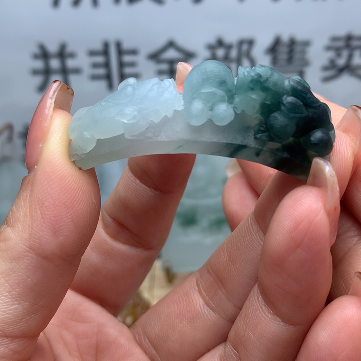定制翡翠未镶嵌天然翡翠