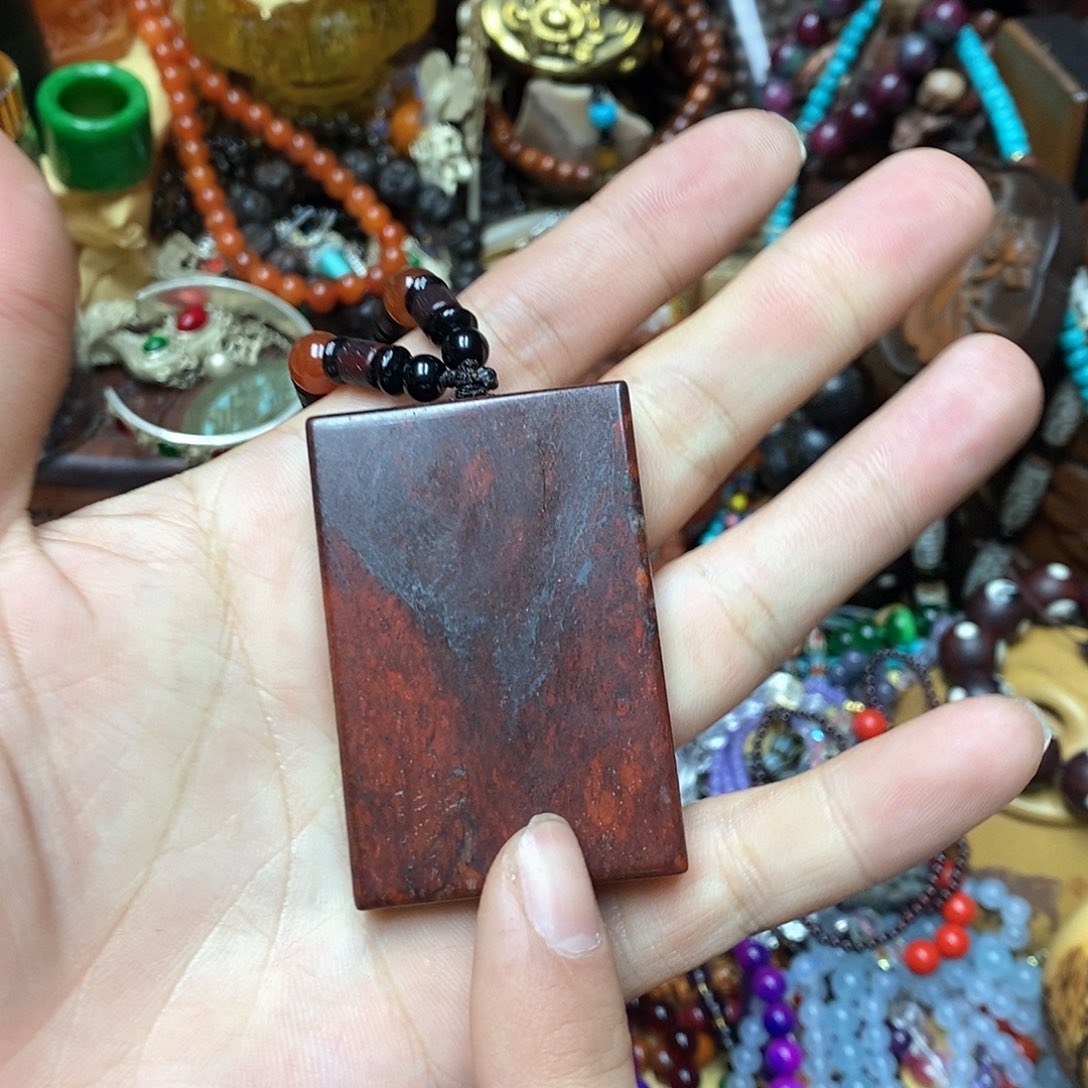 滴血莲花菩提吊坠