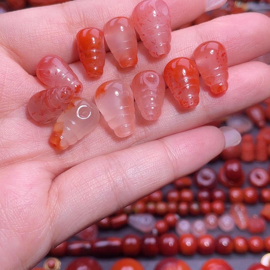 南红玛瑙三通8-10其中一款随机发货未镶嵌