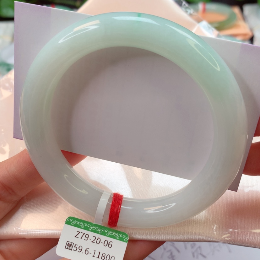 【闪购商品】翡翠手镯未镶嵌天然翡翠手镯