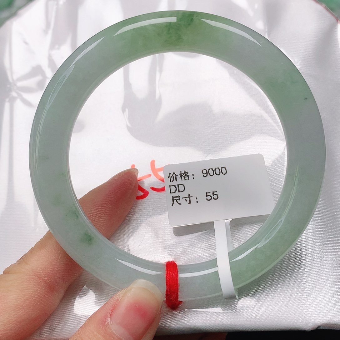 翡翠手镯（圆镯）未镶嵌天然翡翠手镯55